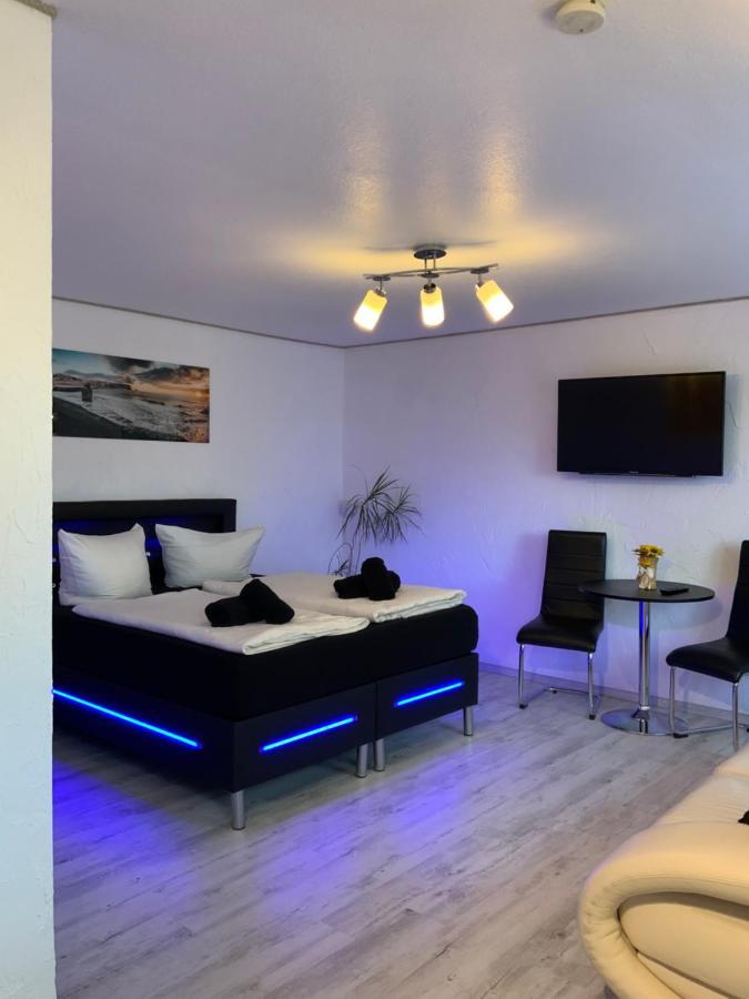וארן Hotel Am Mueritzhafen Garni מראה חיצוני תמונה