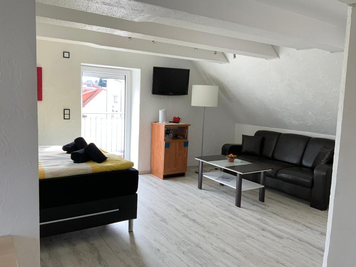 וארן Hotel Am Mueritzhafen Garni מראה חיצוני תמונה